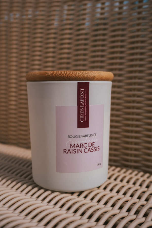 Bougie Marc de raisin cassis – Image 4